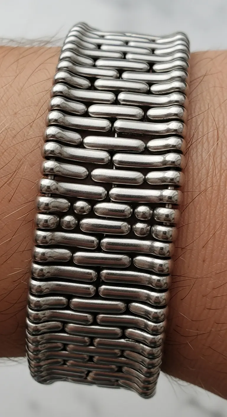 Beads Of Rice Or Mesh, But In Strap Form